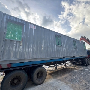 mua-ban-cho-thue-container-tai-kcn-dong-xoai