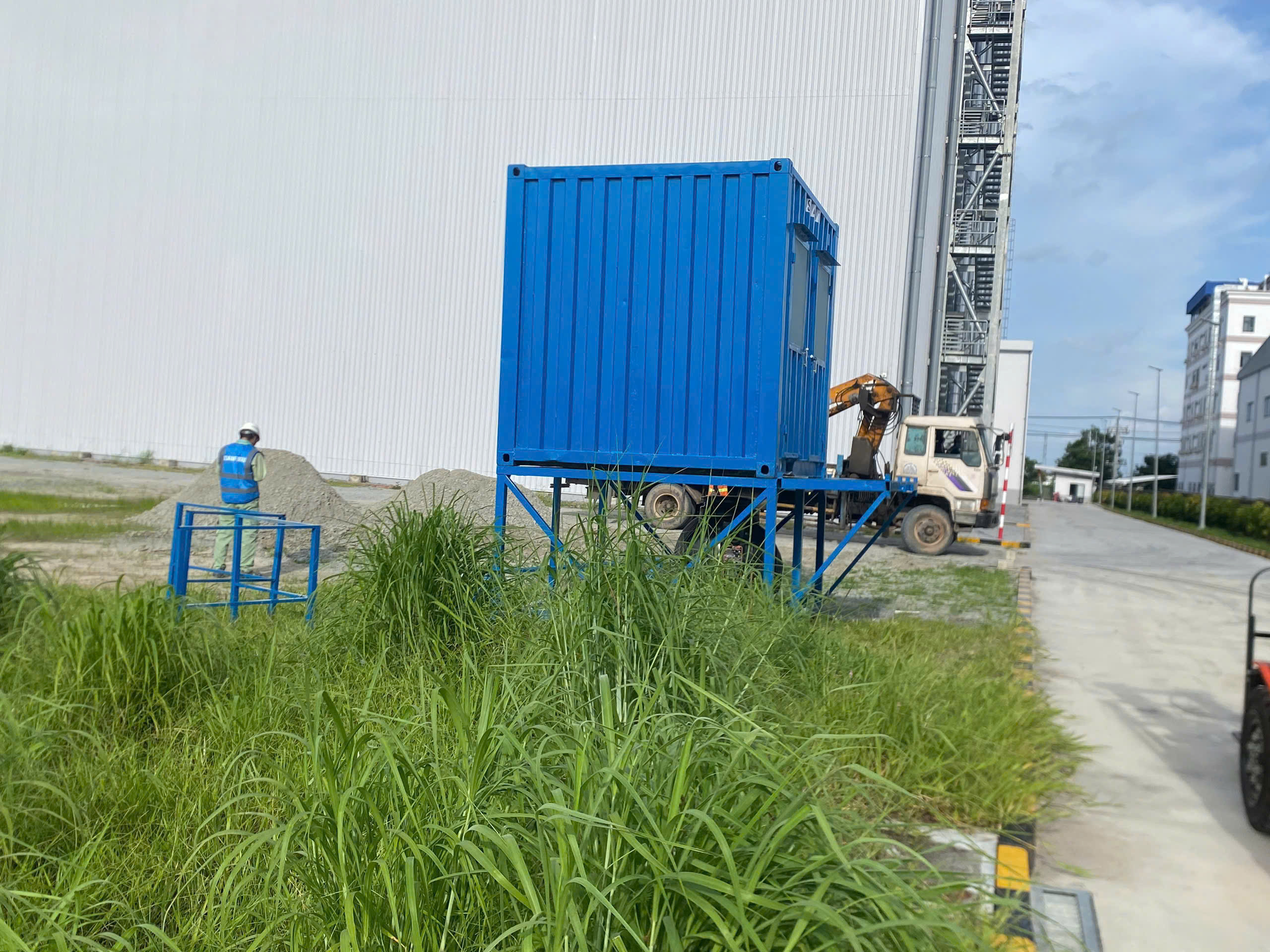 Container Toilet đặt tại KCN Long Giang